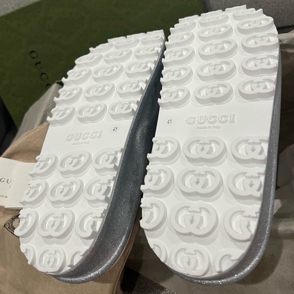 Gucci Silver Platform Slides - Picture 5 of 5